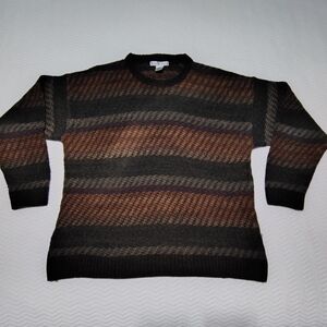 Men's Striped Knit Sweater, Size L, good condition.
